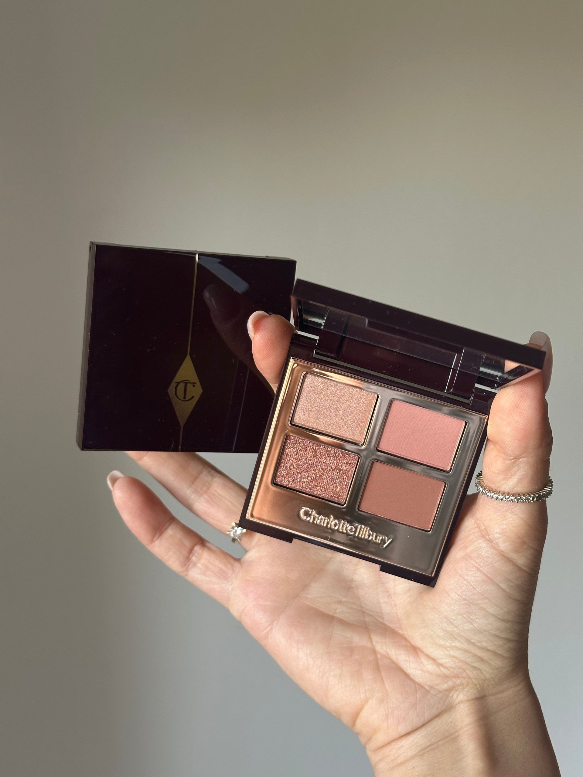 56E59EA0-C279-4C8C-ABC3-03E05500E92F