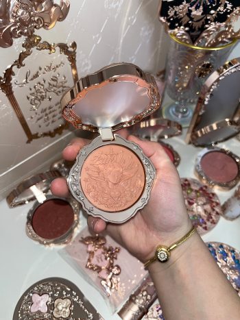 FLOWER KNOWS BLUSH - 05