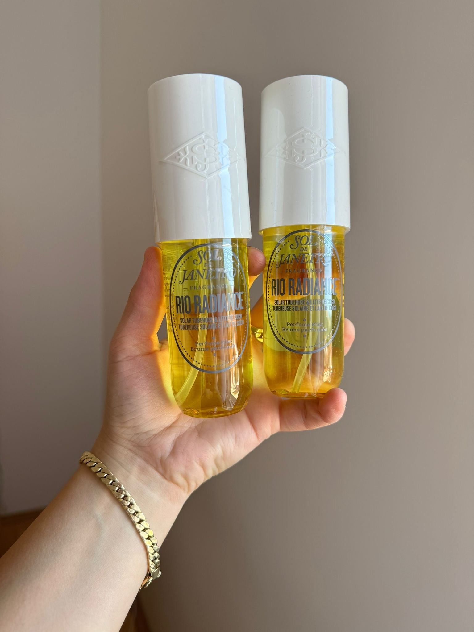 E0450B26-2B26-41D5-BA54-2E727C1E90DC