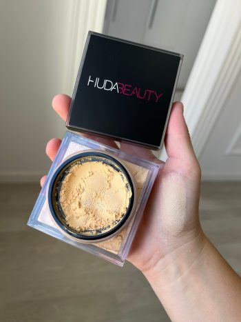 Huda Beauty Easybake Powder - Blondie